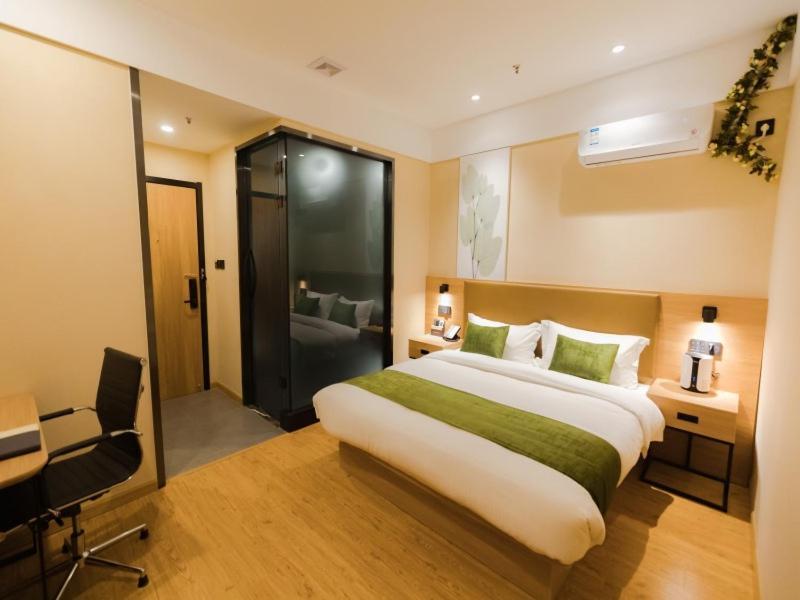 Greentree Inn Shanghai Huangxing Park Subway Station Express Hotel Bagian luar foto