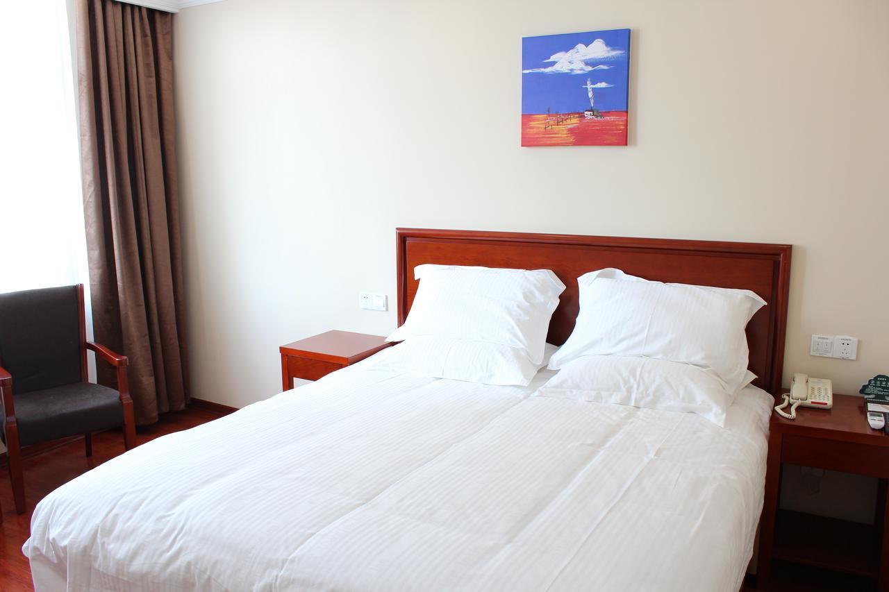 Greentree Inn Shanghai Huangxing Park Subway Station Express Hotel Bagian luar foto